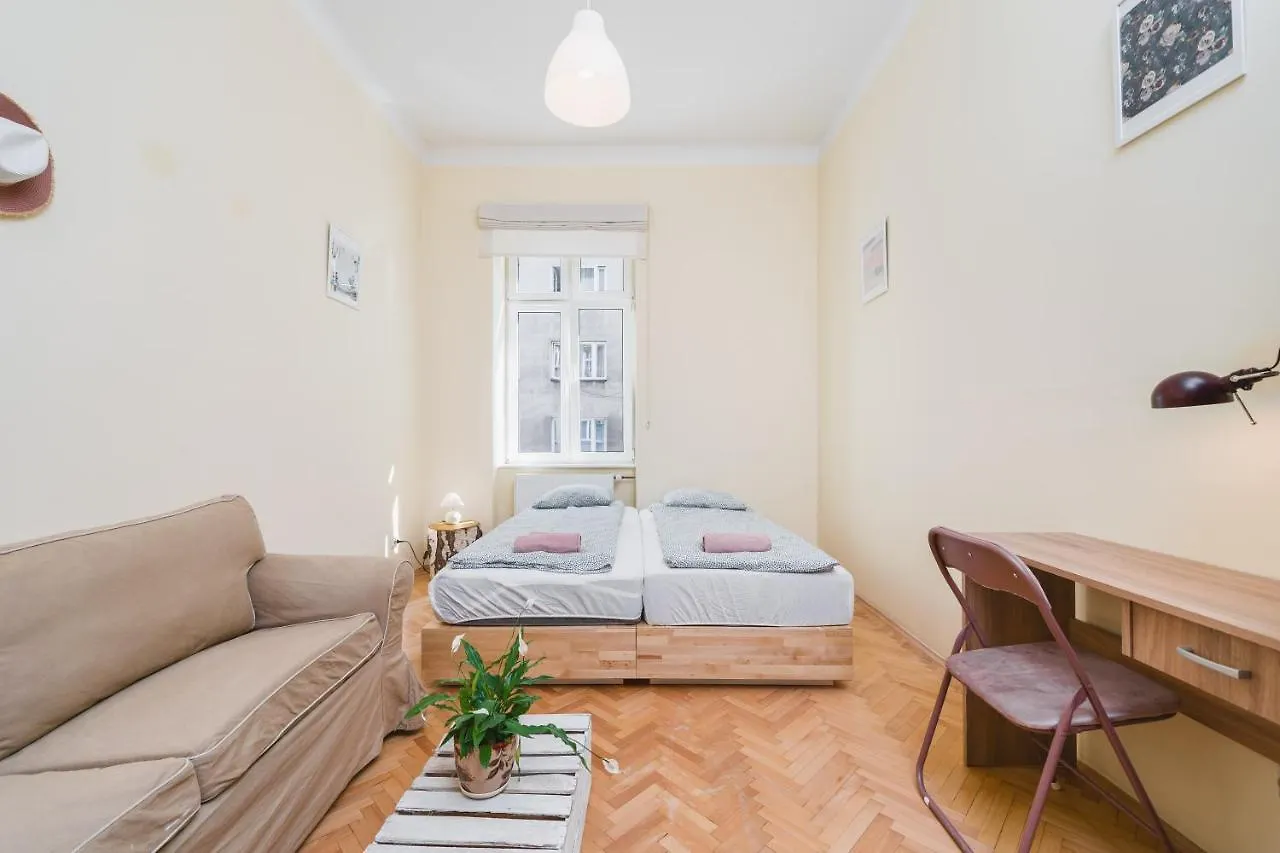 Homely 4 Bedroom Apartment - Old Town - By Upstairs Krakow