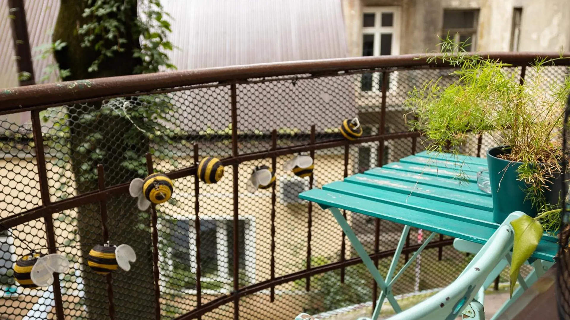 Homely 4 Bedroom Apartment - Old Town - By Upstairs Krakow 0*,  Poland
