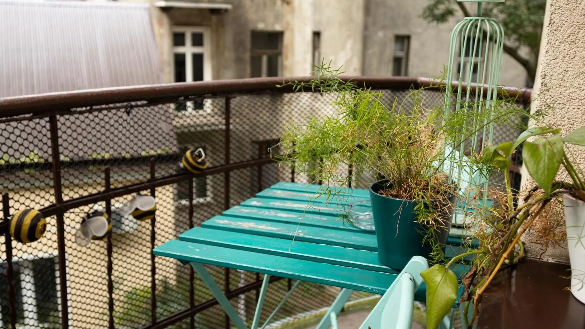 Homely 4 Bedroom Apartment - Old Town - By Upstairs Krakow Poland